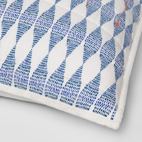 ISO Opalhouse Standard Diamond Embroidered Sham - Picture 3 of 7